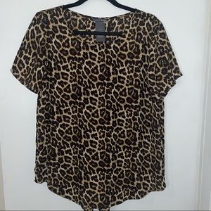 Chelsea & Theodore Leopard Print Top